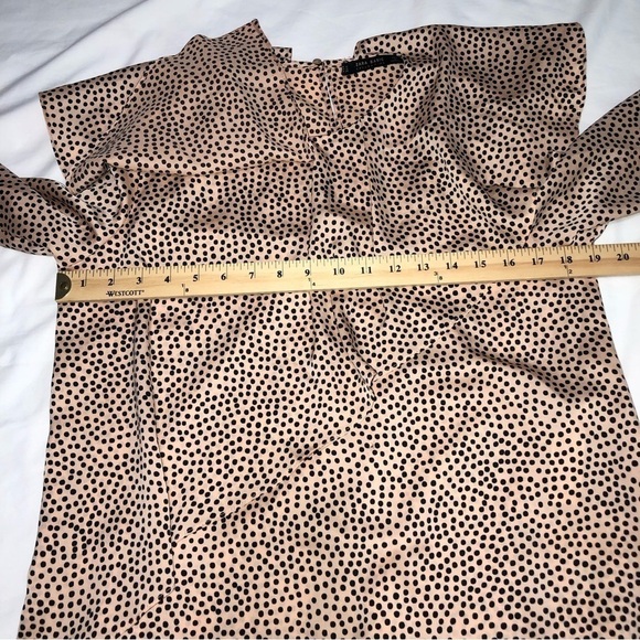 Zara Basic Asymmetric Ruffle Blouse Size M Long Sleeve Polka Dot Pink Black - Picture 7 of 10
